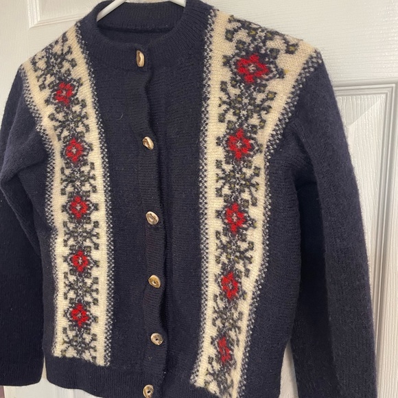 Wool sweater/cardigan - Picture 2 of 3